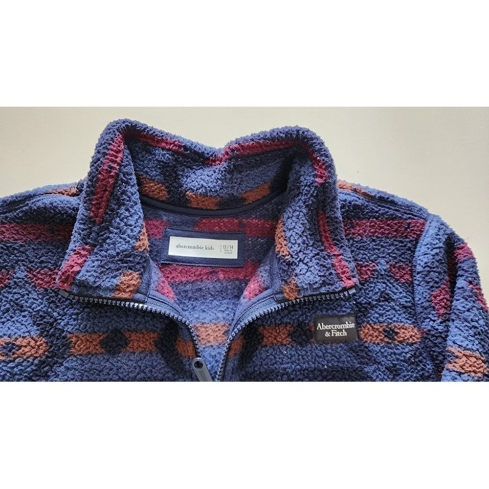 Abercrombie Kids, Size 13/14 Boys Full Zip-Up - Picture 3 of 5